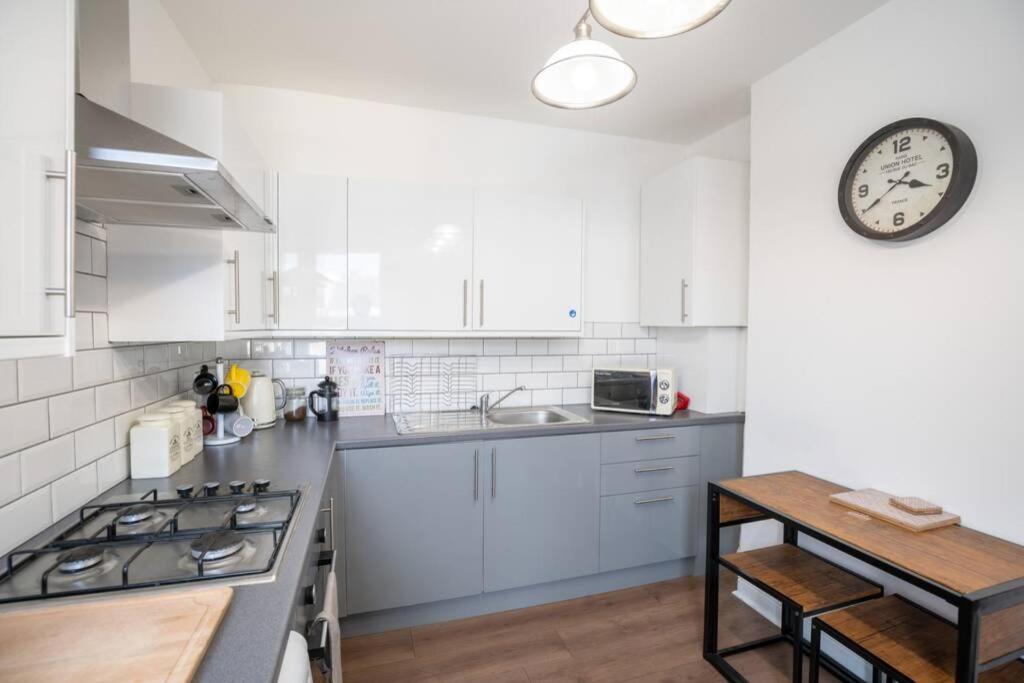 Phenix Central - Huge 3 Bed, Super Equipped Apartment. Cardiff Exterior foto